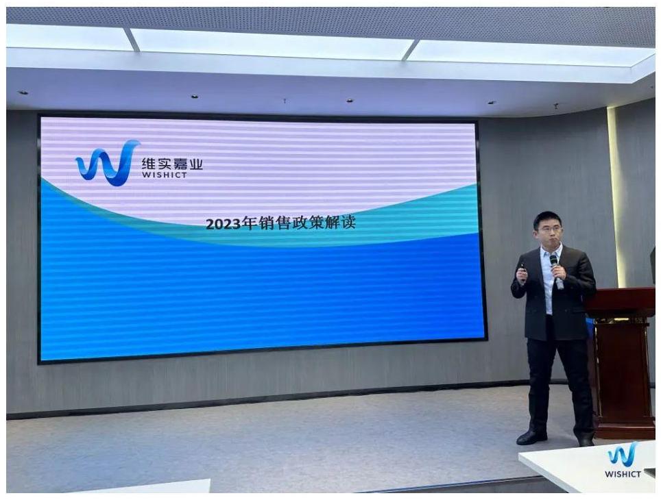 乔启森.jpg